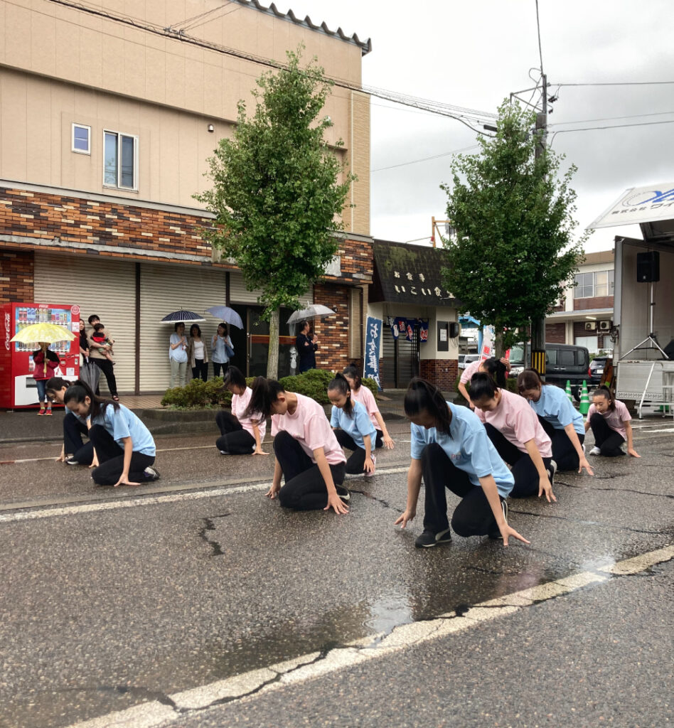 ダンスチーム